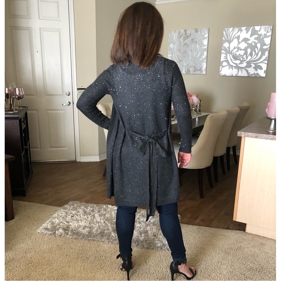 New Victoria Secret Gray Robe - Picture 3 of 3